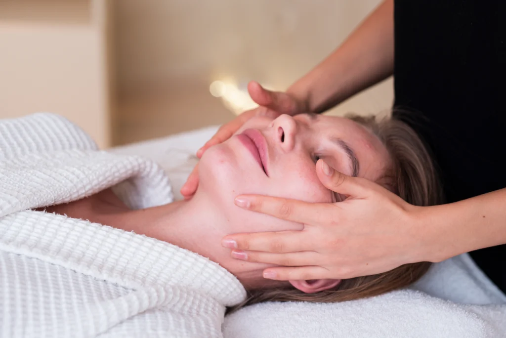 facial-lymphatic-drainage-altamonte-springs-fl